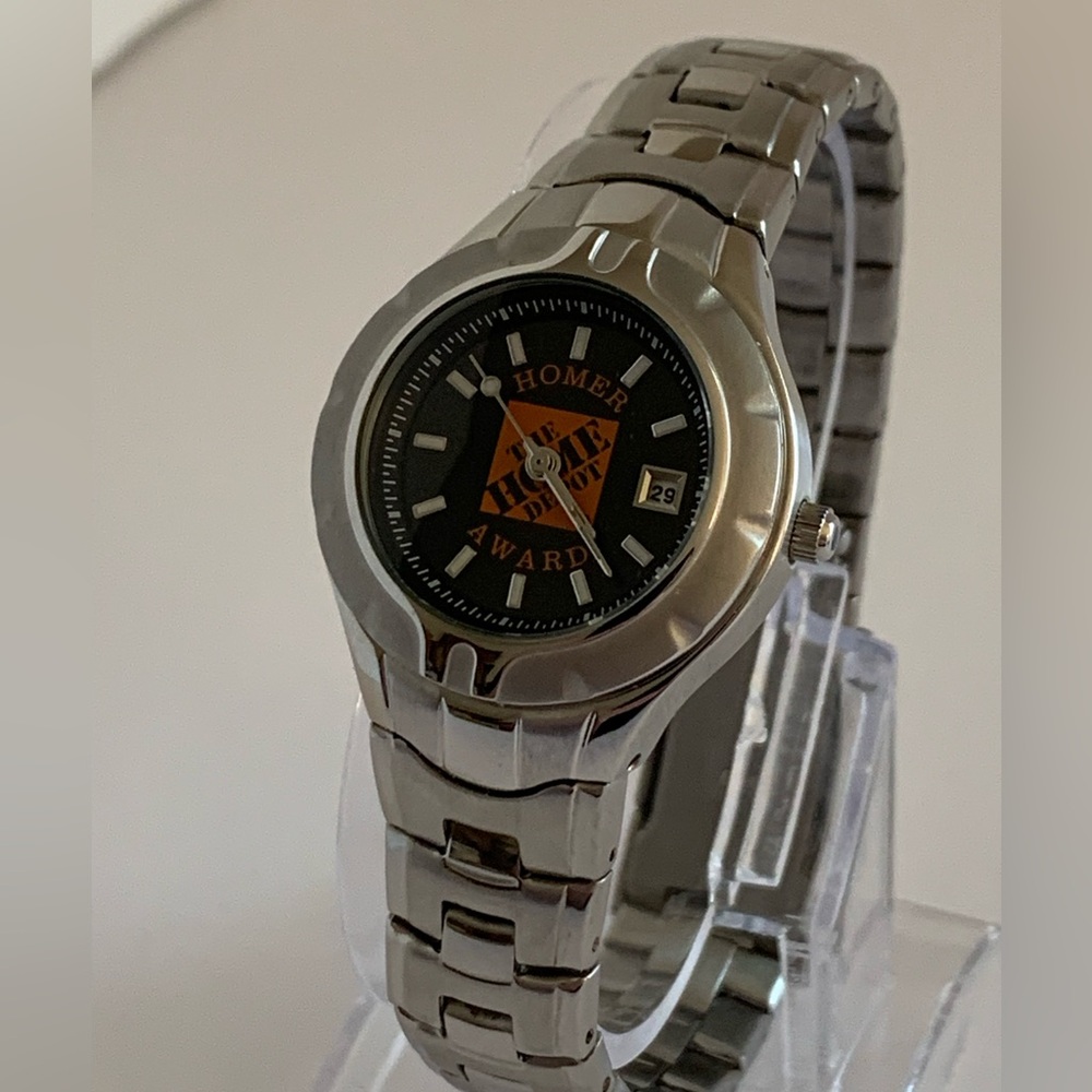 FOSSIL Home Depot Homer Award Womens Watch 2012 PRE OWNED PR1690